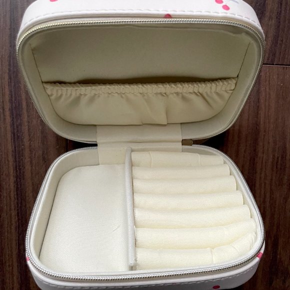 Cute Cherry Design Jewelry Storage Box / Travel Case - Picture 3 of 3